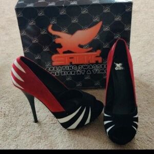 Shiekh Black and Red Heels with White Stripes